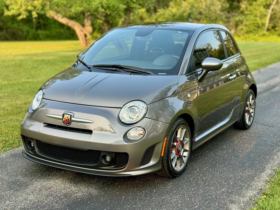 2013 Fiat Abarth 500 - Image 3 of 31