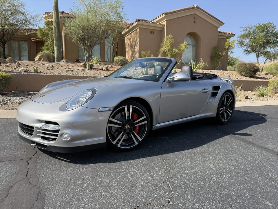 2013 Porsche 997 Turbo - Image 2 of 31