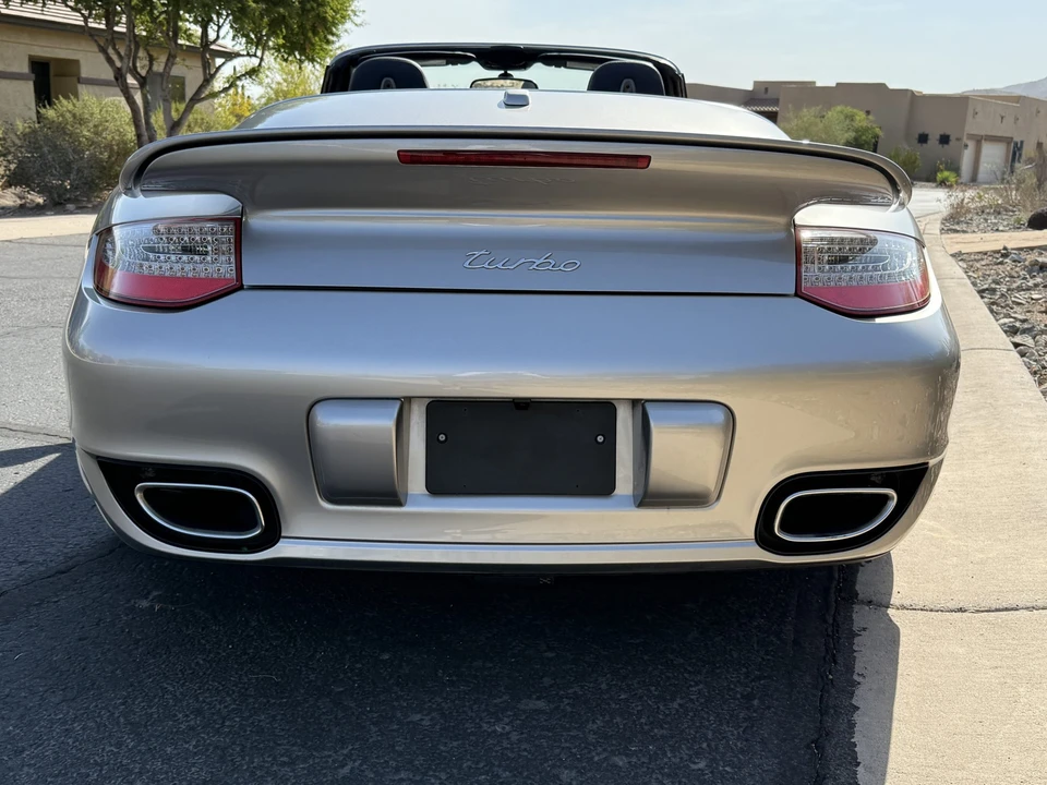 2013 Porsche 997 Turbo - Image 17 of 31