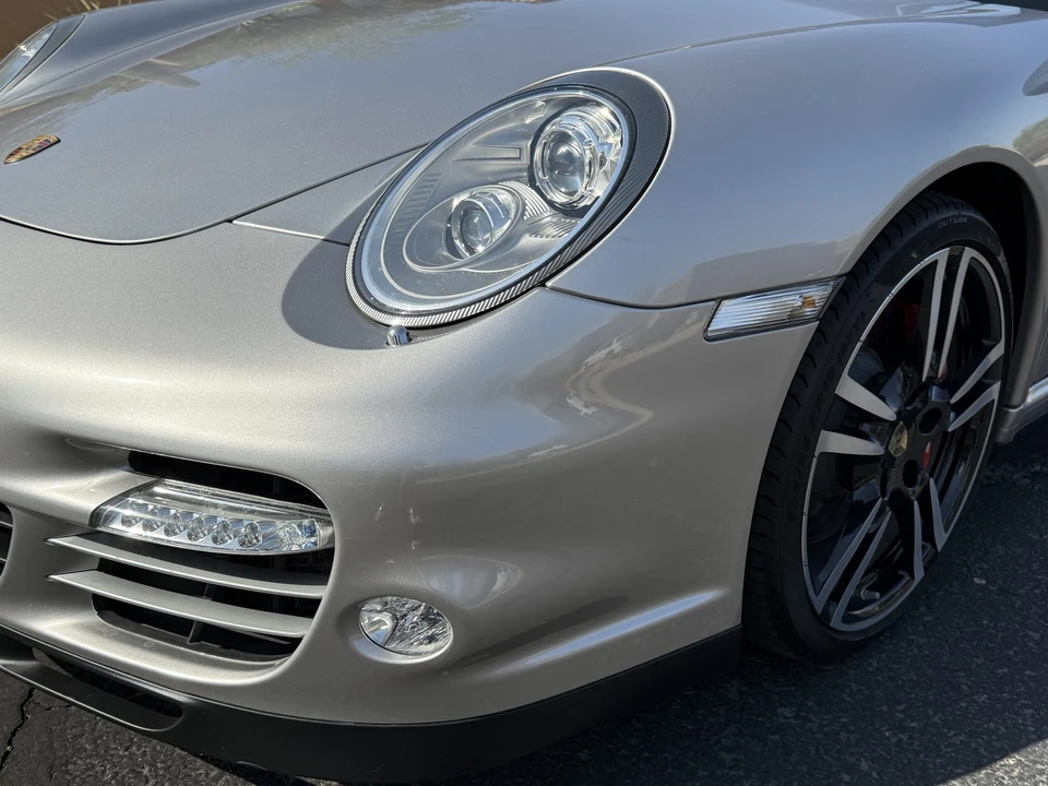 2013 Porsche 997 Turbo - Image 22 of 31
