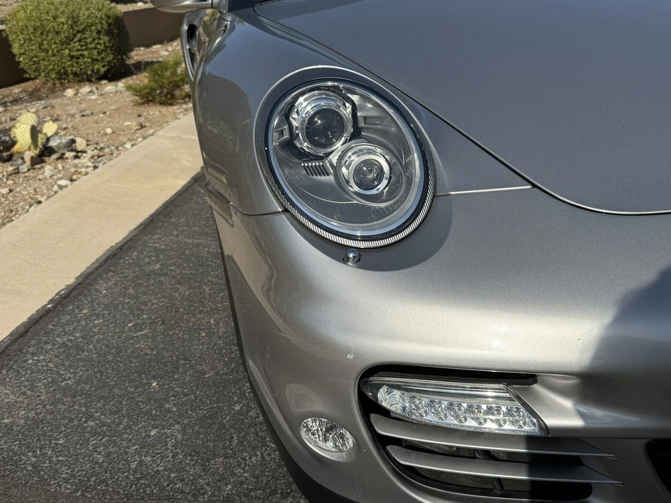 2013 Porsche 997 Turbo - Image 21 of 31