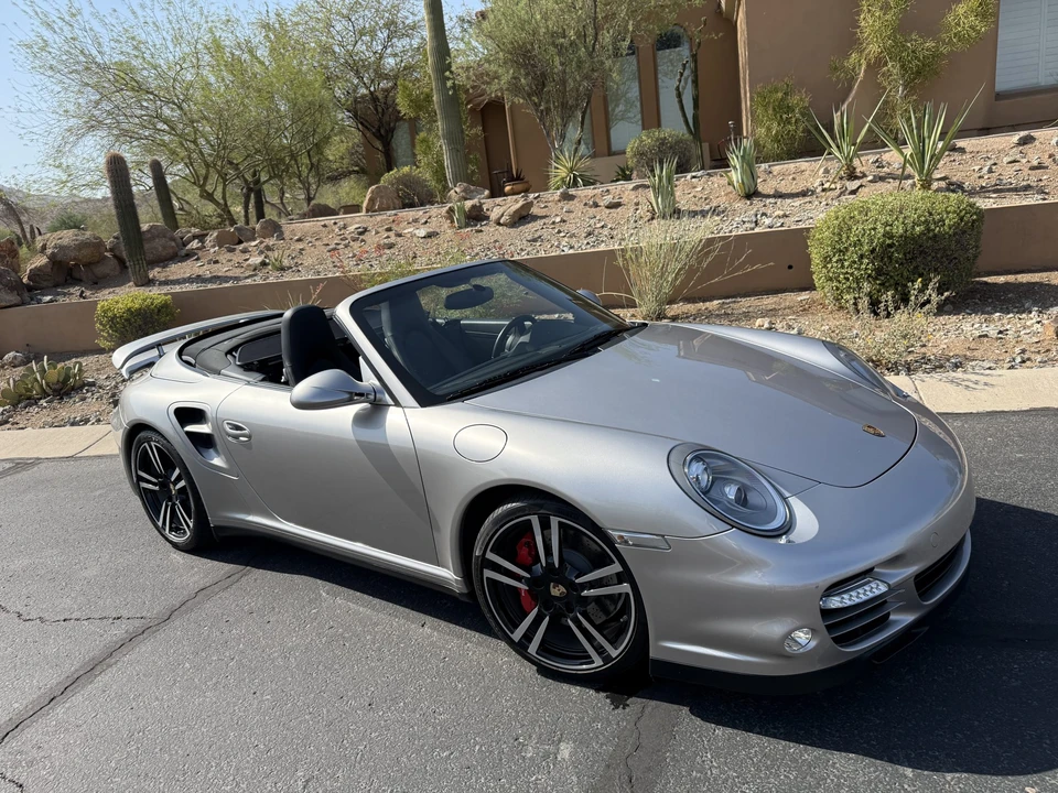 2013 Porsche 997 Turbo - Image 9 of 31