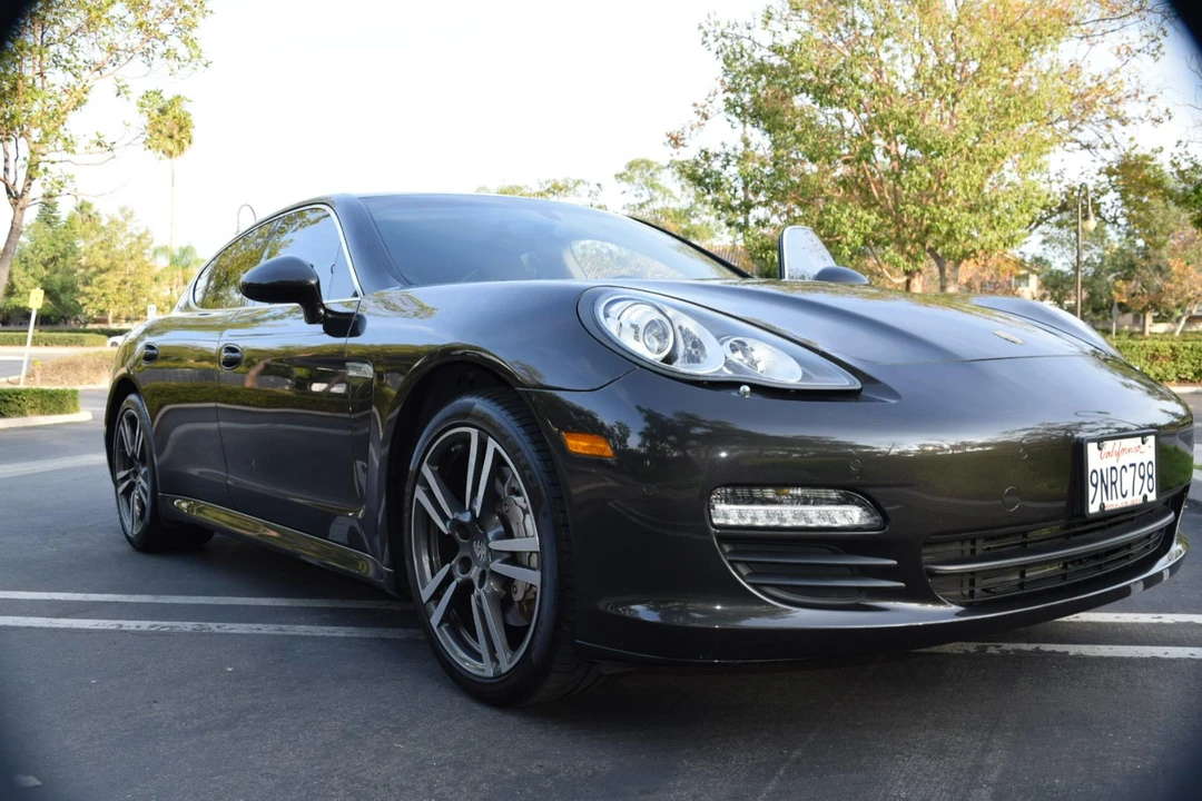 2013 Porsche 970 Panamera S - Image 13 of 31
