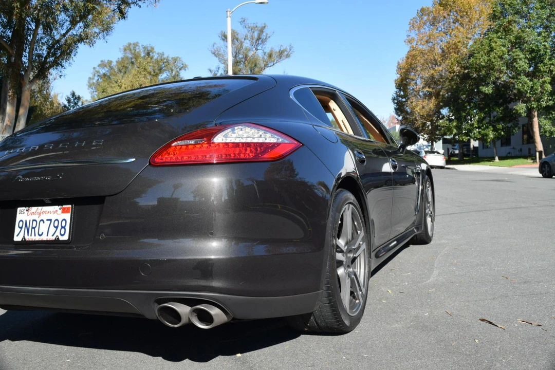 2013 Porsche 970 Panamera S - Image 27 of 31
