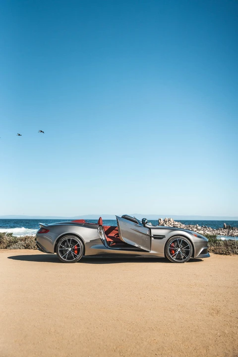 2014 Aston Martin Vanquish 2nd Gen - Image 23 of 31
