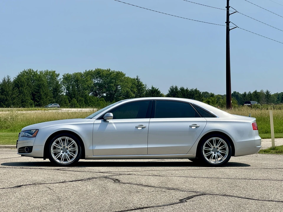2014 Audi D4 A8 - Image 10 of 31
