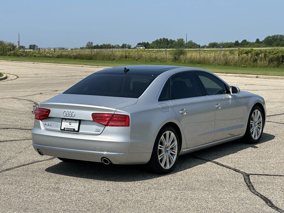 2014 Audi D4 A8 - Image 13 of 31