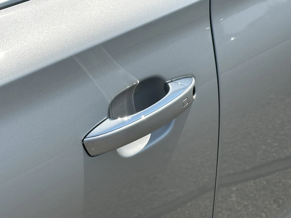 2014 Audi D4 A8 - Image 25 of 31
