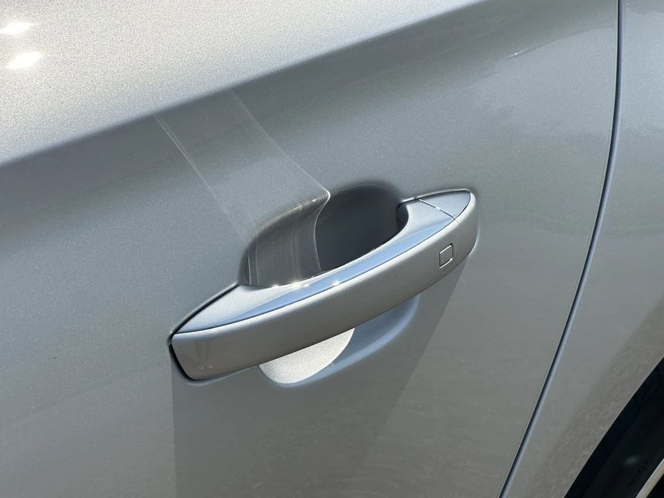 2014 Audi D4 A8 - Image 24 of 31