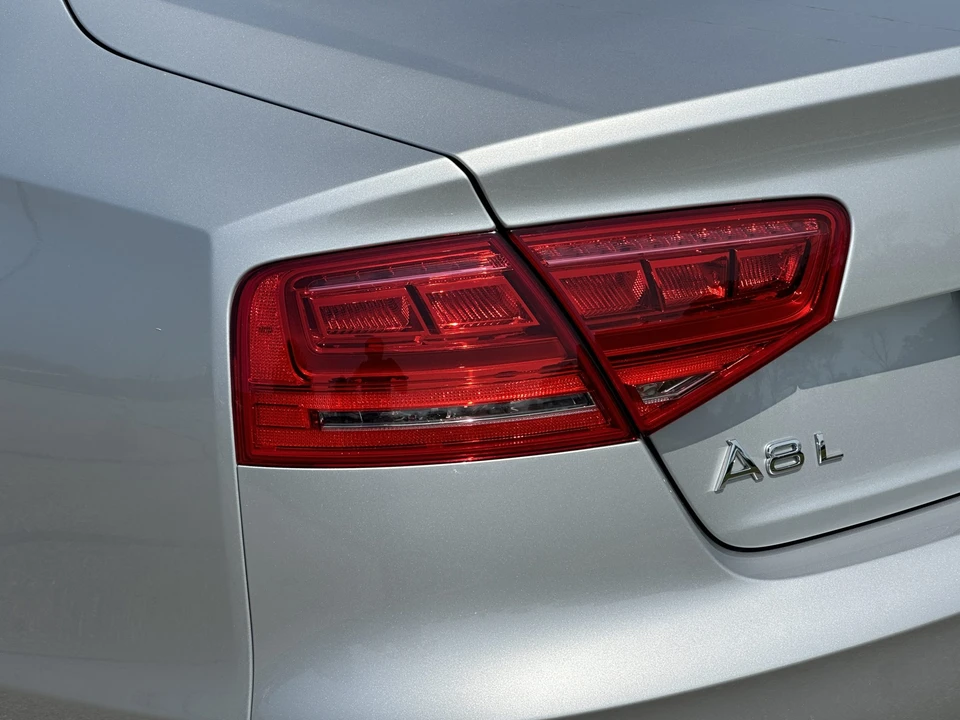 2014 Audi D4 A8 - Image 27 of 31