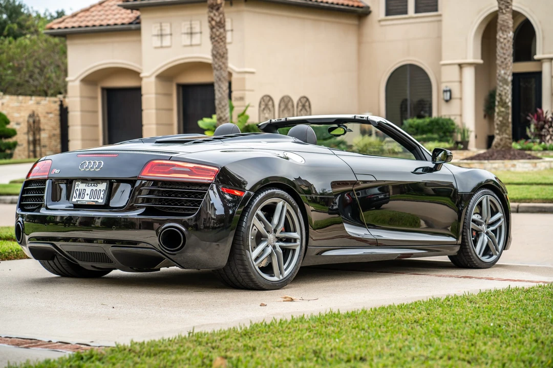 2014 Audi 42 R8 - Image 4 of 31
