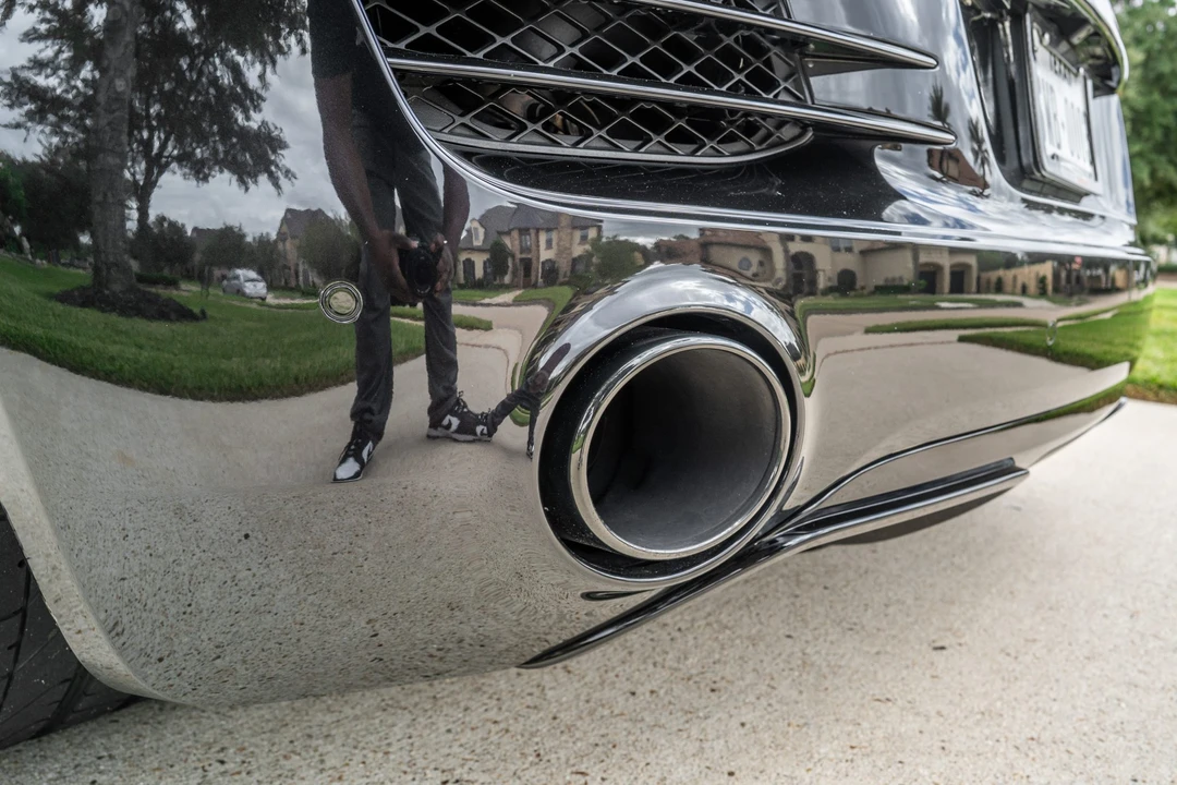 2014 Audi 42 R8 - Image 25 of 31