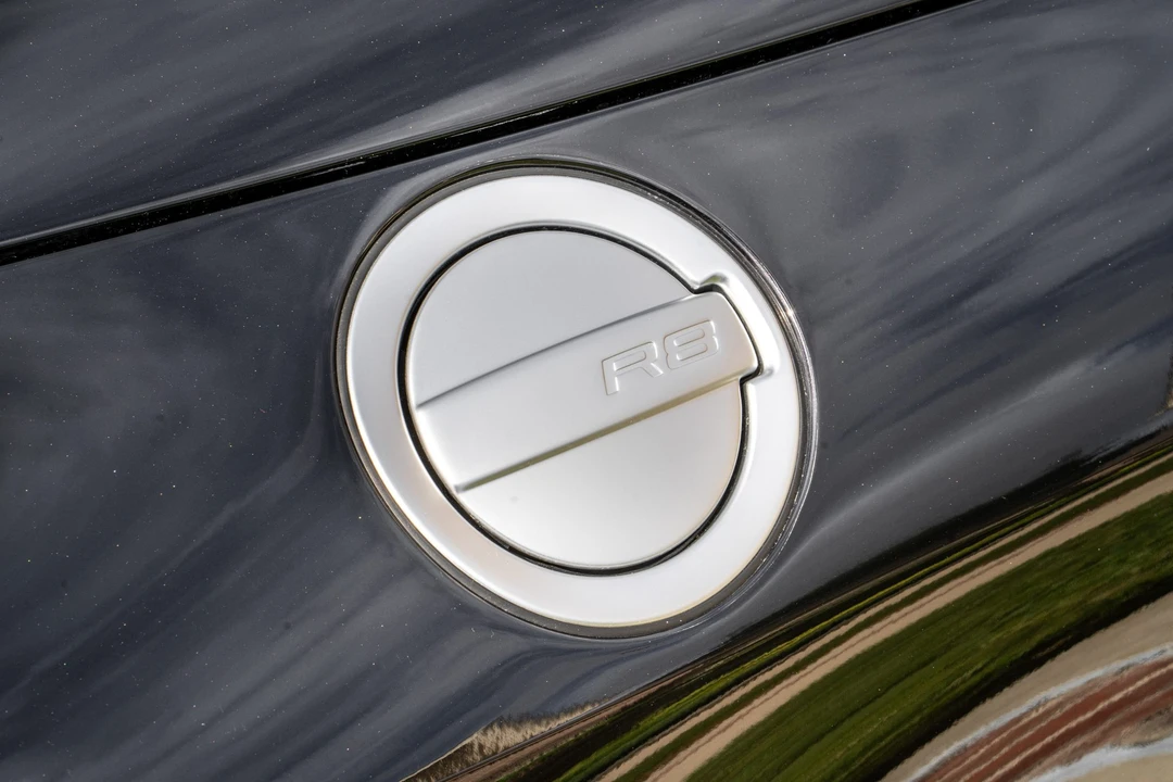 2014 Audi 42 R8 - Image 31 of 31