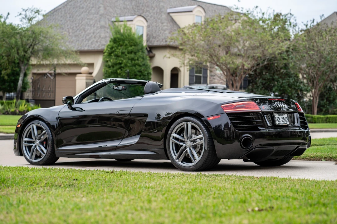 2014 Audi 42 R8 - Image 6 of 31