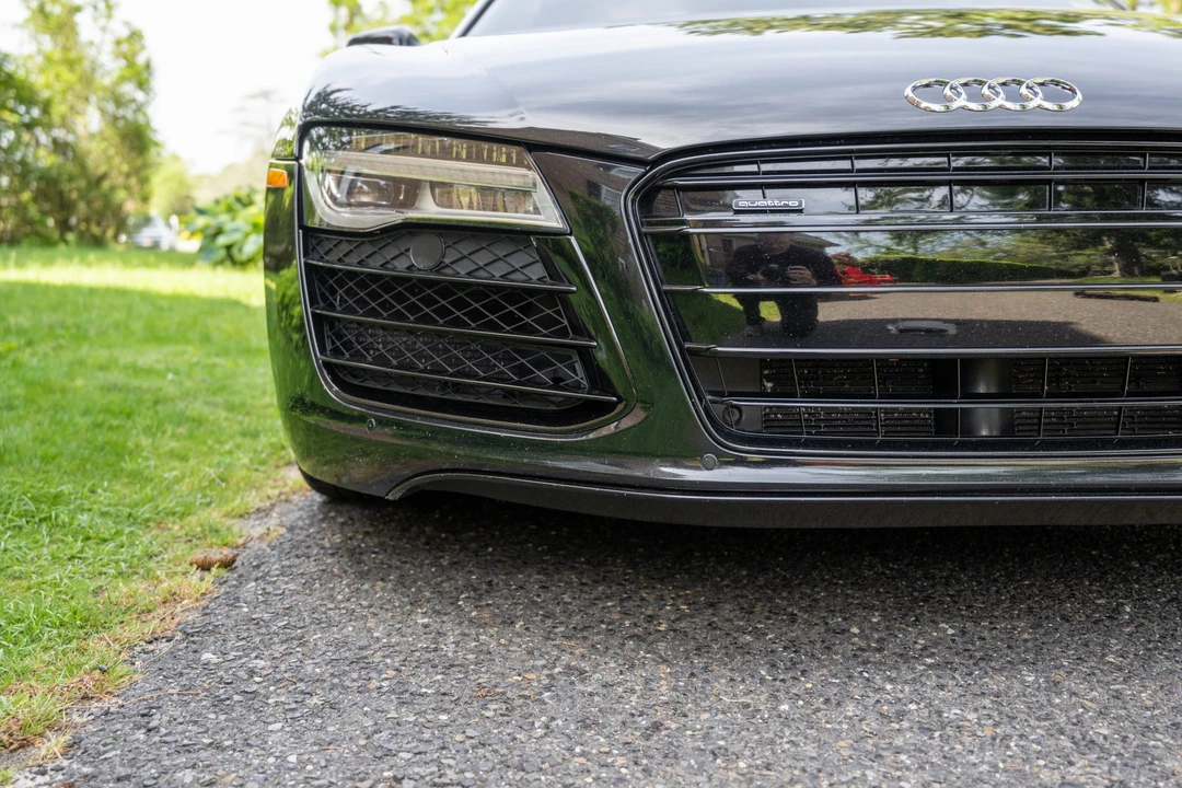 2014 Audi 42 R8 - Image 28 of 31