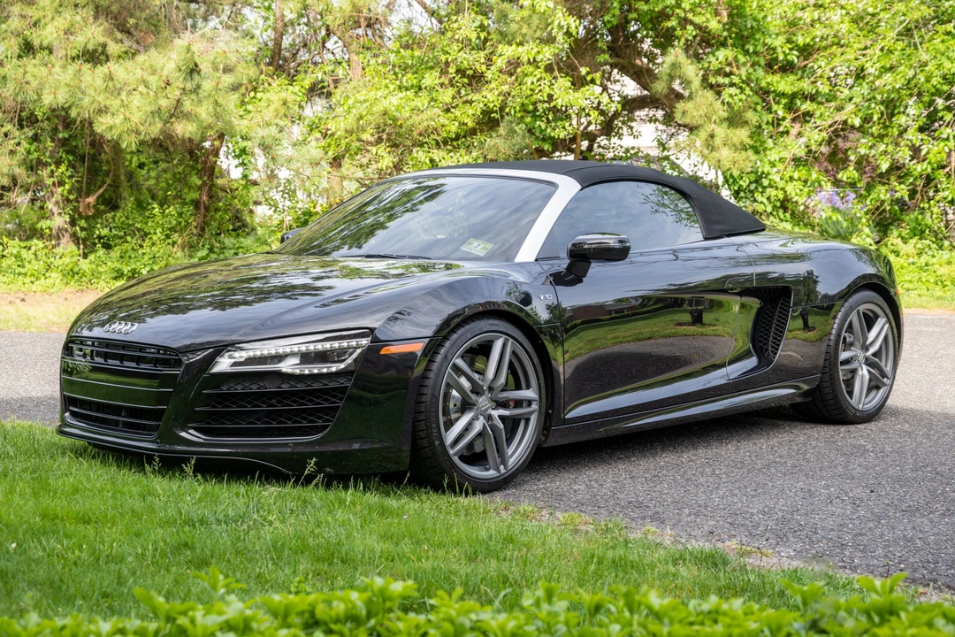 2014 Audi 42 R8 - Image 3 of 31