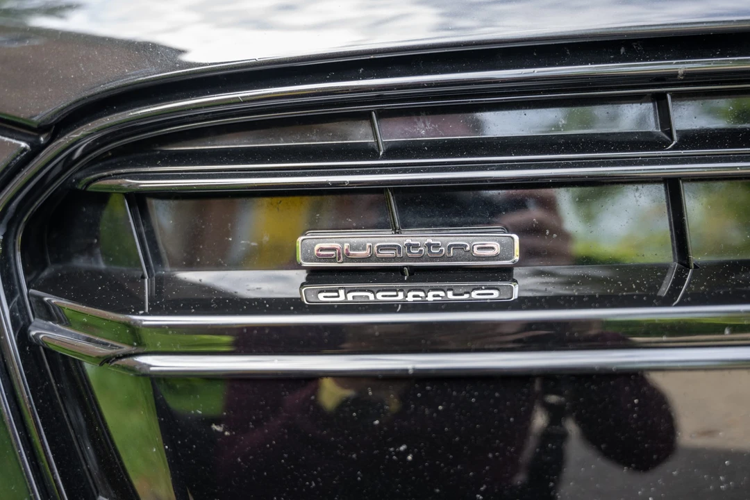 2014 Audi 42 R8 - Image 30 of 31
