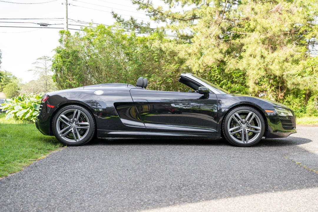 2014 Audi 42 R8 - Image 21 of 31