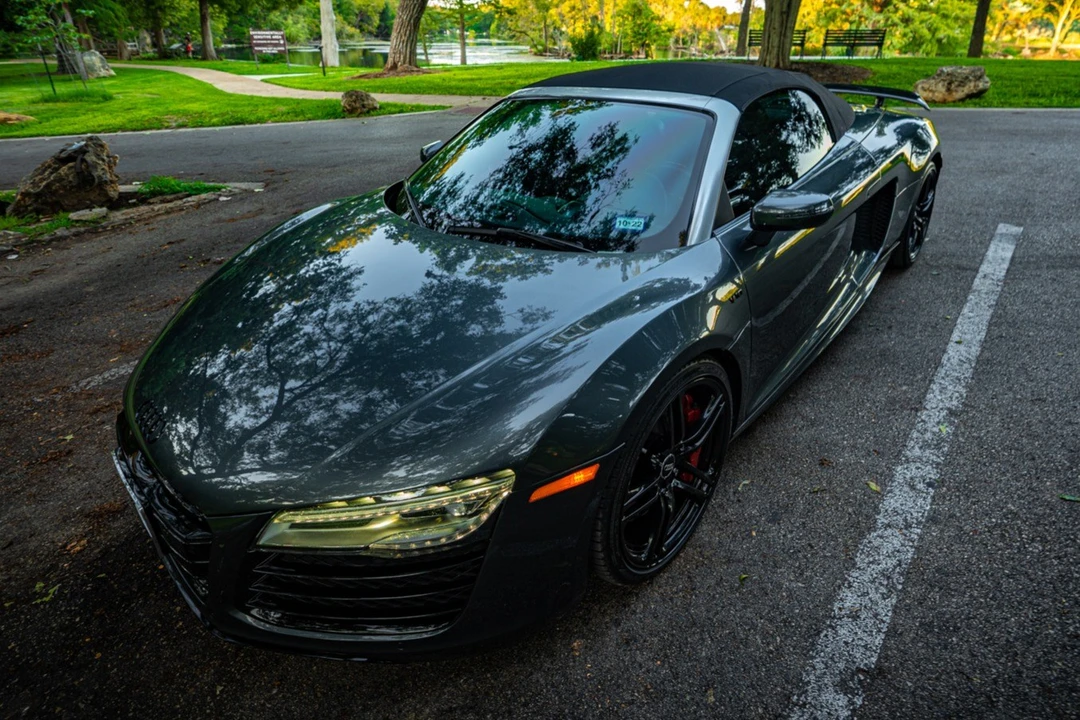 2014 Audi 42 R8 - Image 18 of 31