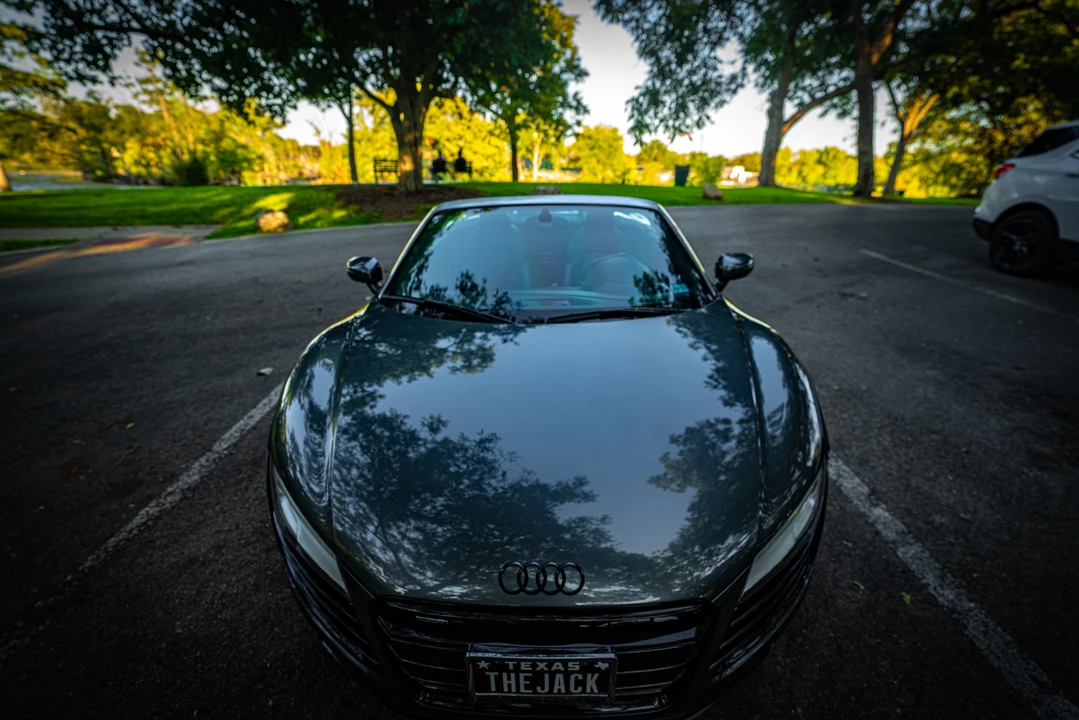 2014 Audi 42 R8 - Image 19 of 31