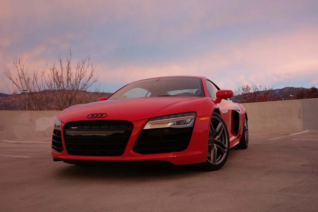 2014 Audi 42 R8 - Image 14 of 31