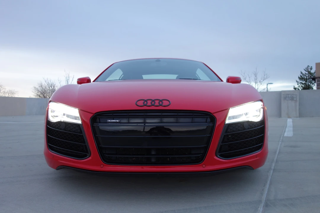 2014 Audi 42 R8 - Image 25 of 31