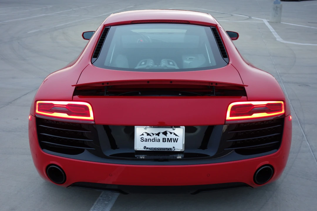 2014 Audi 42 R8 - Image 27 of 31