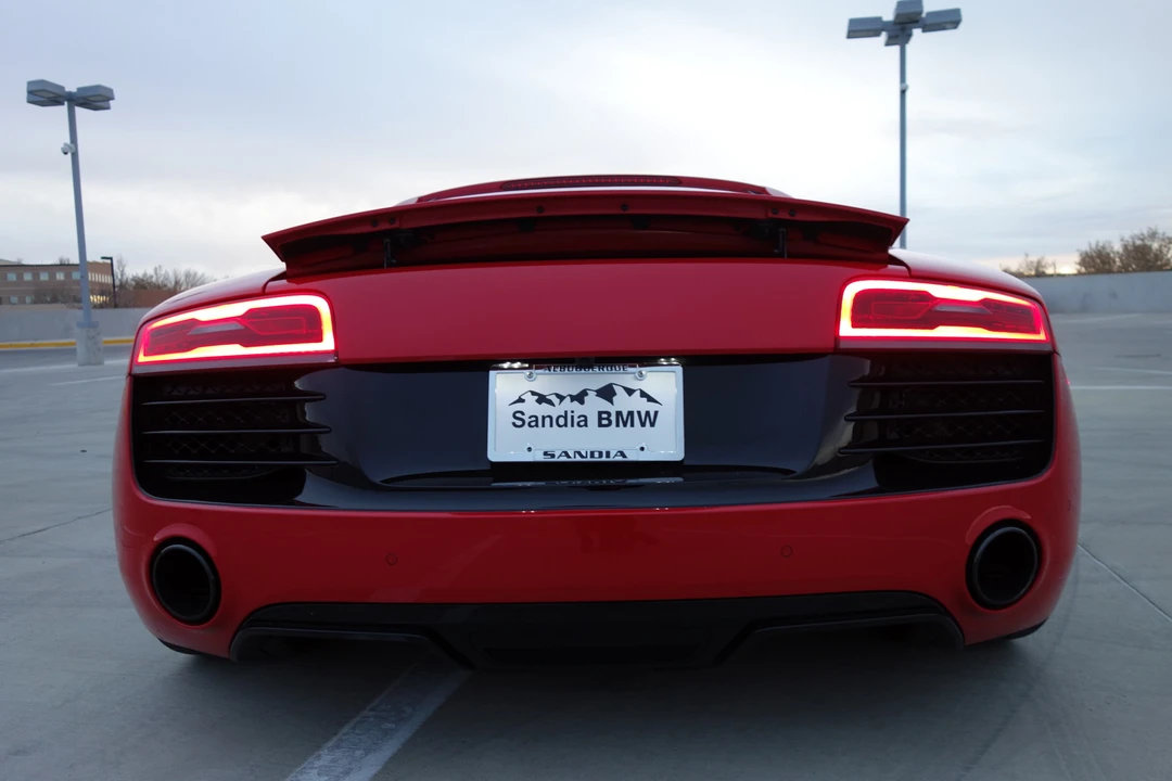 2014 Audi 42 R8 - Image 28 of 31
