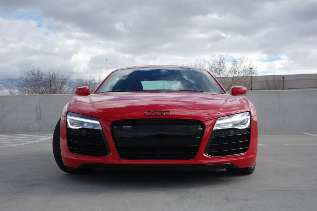 2014 Audi 42 R8 - Image 11 of 31