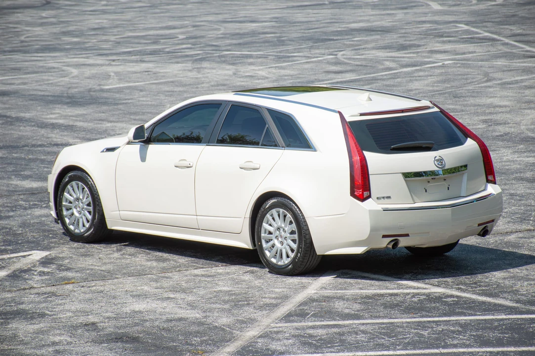 2014 Cadillac CTS 2nd Gen - Image 9 of 31