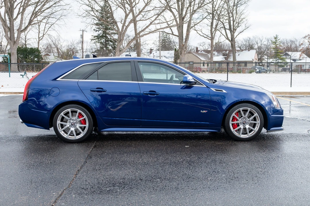 2014 Cadillac CTS-V 2nd Gen - Image 7 of 31