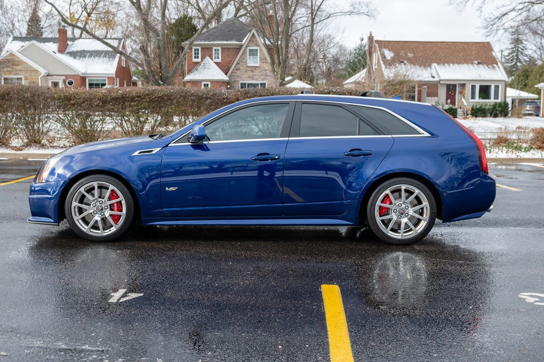 2014 Cadillac CTS-V 2nd Gen - Image 3 of 31