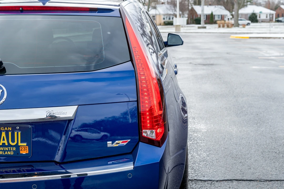 2014 Cadillac CTS-V 2nd Gen - Image 24 of 31