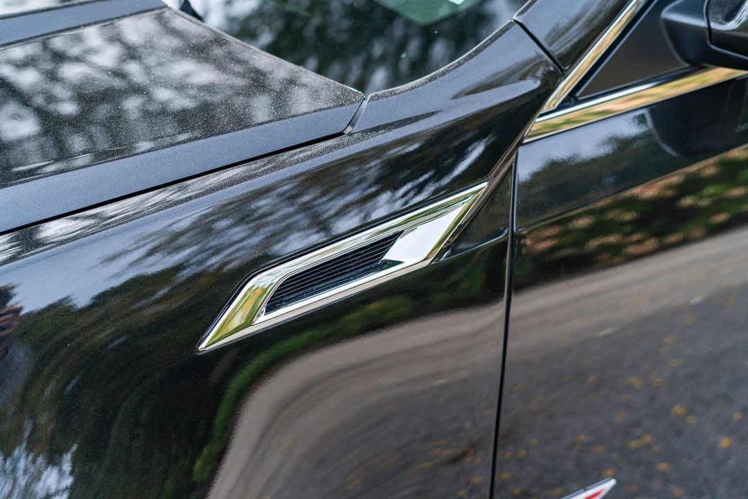 2014 Cadillac CTS-V 2nd Gen - Image 28 of 31