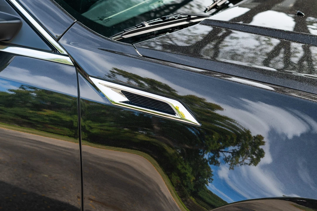 2014 Cadillac CTS-V 2nd Gen - Image 27 of 31