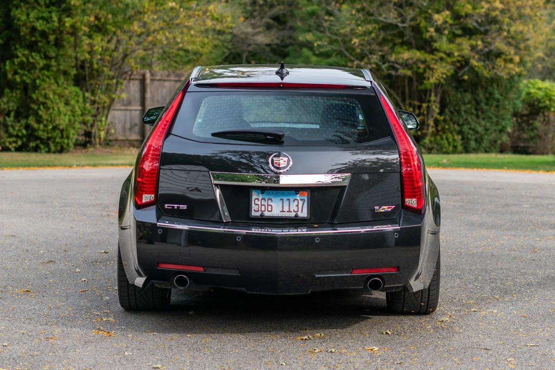 2014 Cadillac CTS-V 2nd Gen - Image 4 of 31