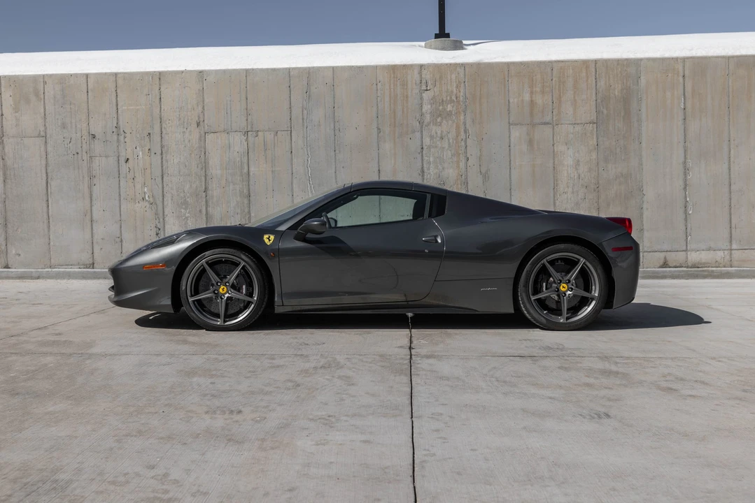 2014 Ferrari 458 Spider - Image 23 of 31