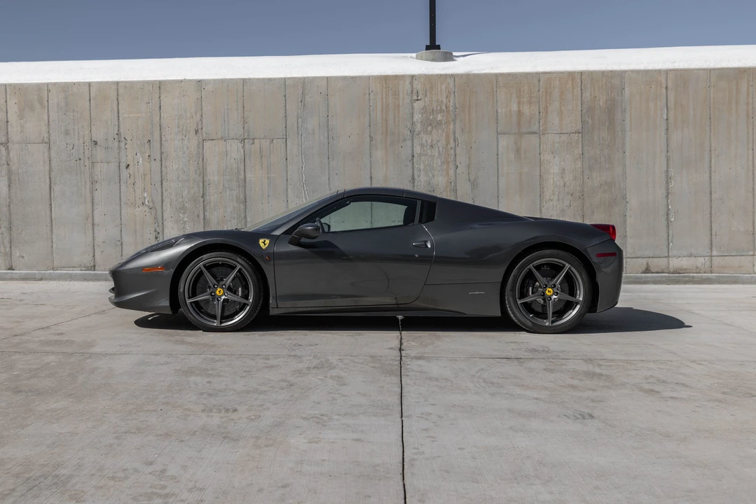 2014 Ferrari 458 Spider - Image 24 of 31