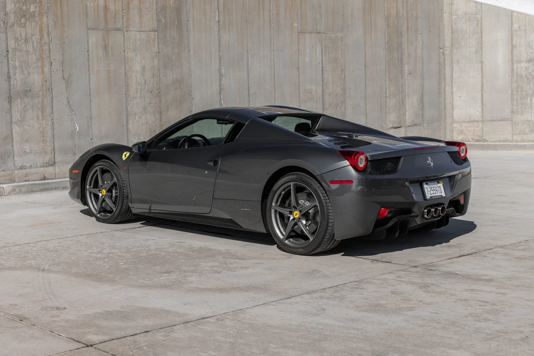 2014 Ferrari 458 Spider - Image 22 of 31