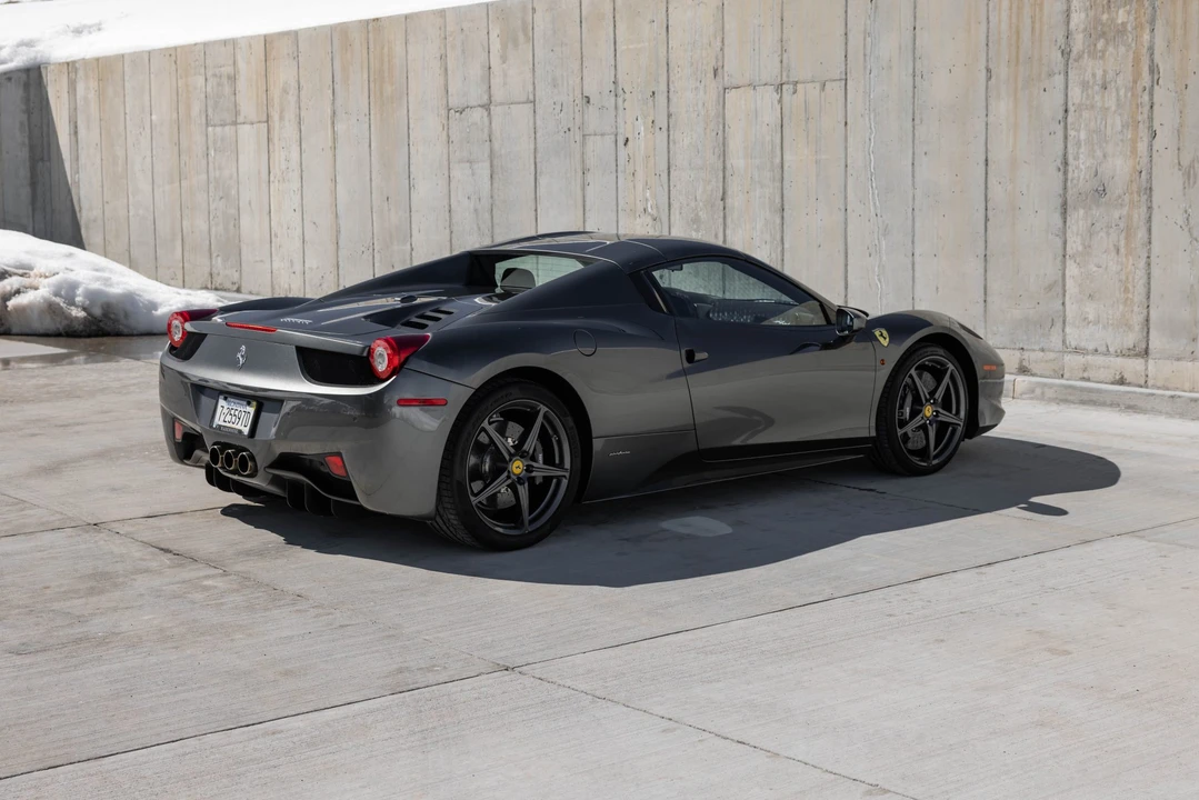 2014 Ferrari 458 Spider - Image 19 of 31