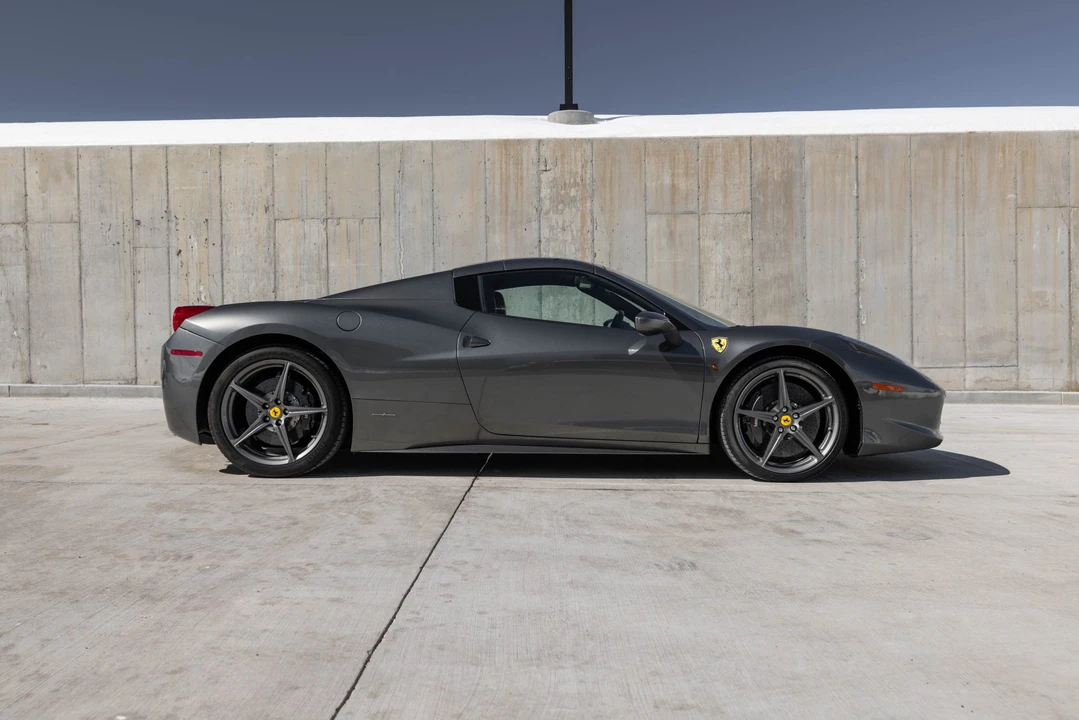 2014 Ferrari 458 Spider - Image 18 of 31