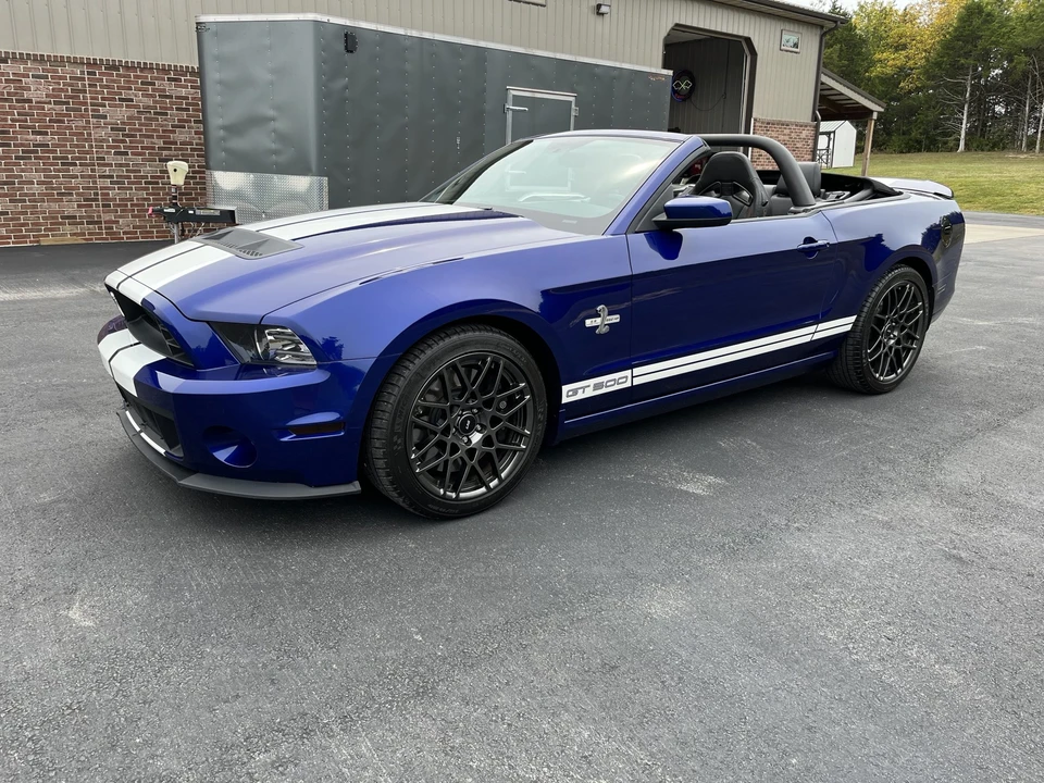 2014 Ford S197 II Shelby Mustang GT500 - Image 2 of 31
