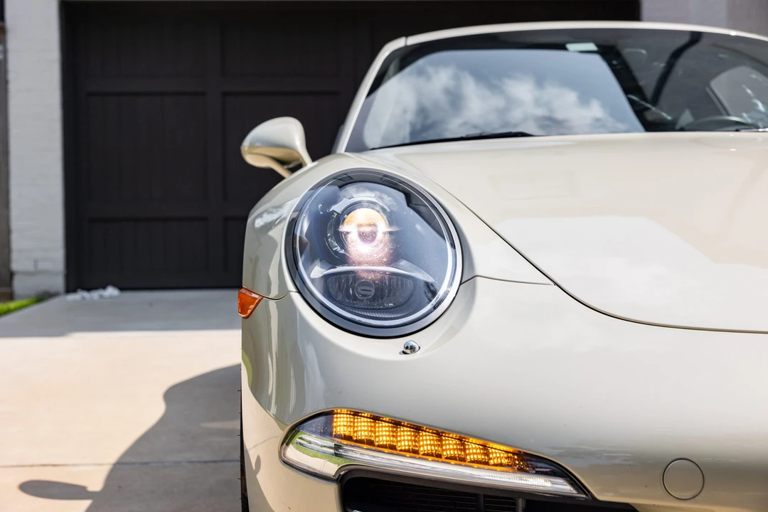 2014 Porsche 911 - Image 11 of 31