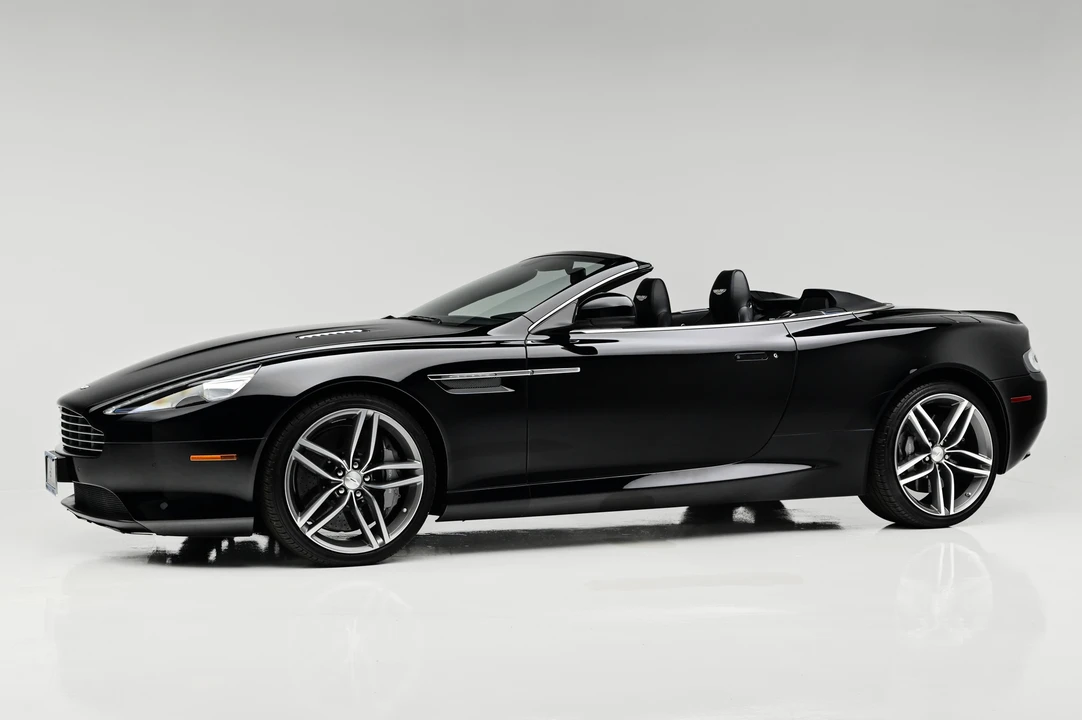 2015 Aston Martin DB9 - Image 3 of 31