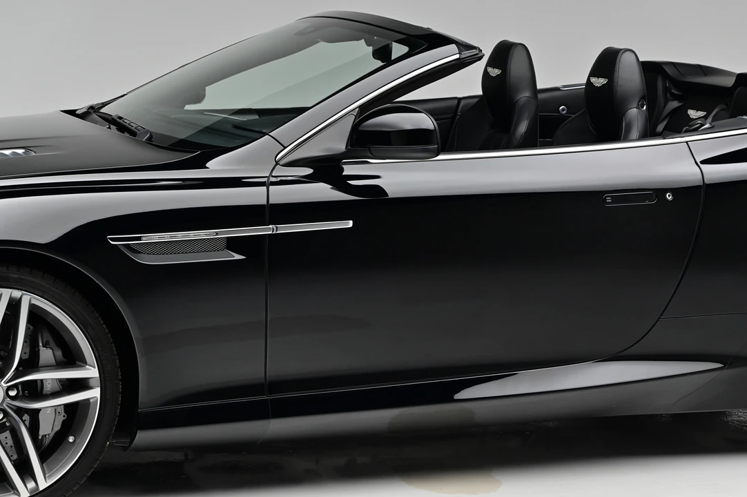 2015 Aston Martin DB9 - Image 21 of 31