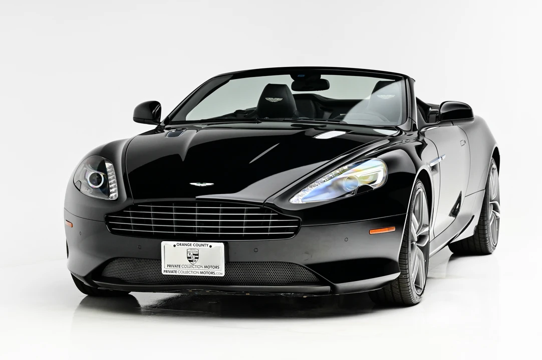 2015 Aston Martin DB9 - Image 2 of 31