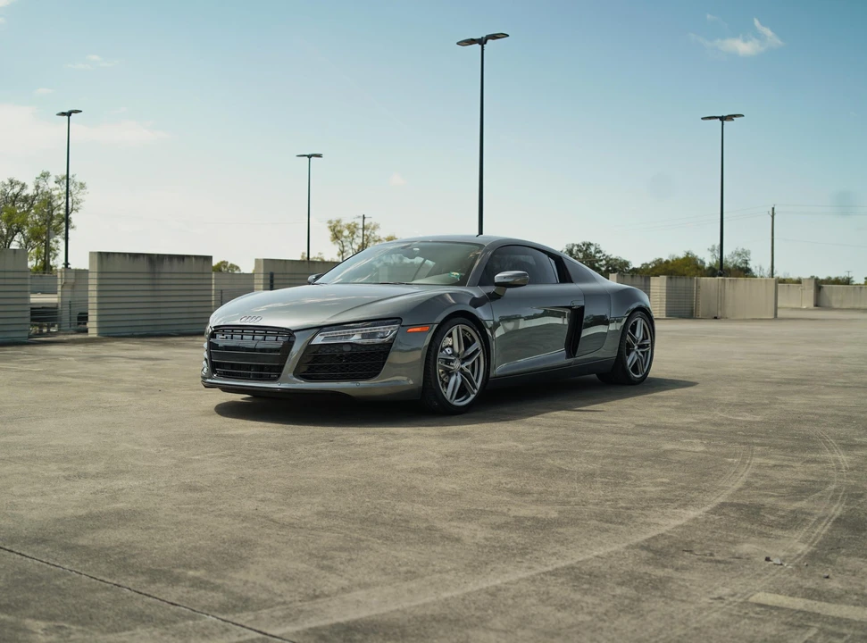 2015 Audi 42 R8 - Image 12 of 31