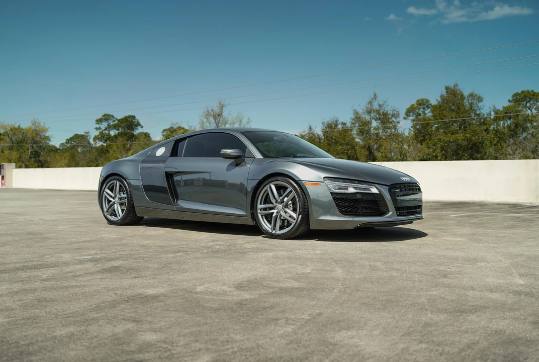 2015 Audi 42 R8 - Image 19 of 31