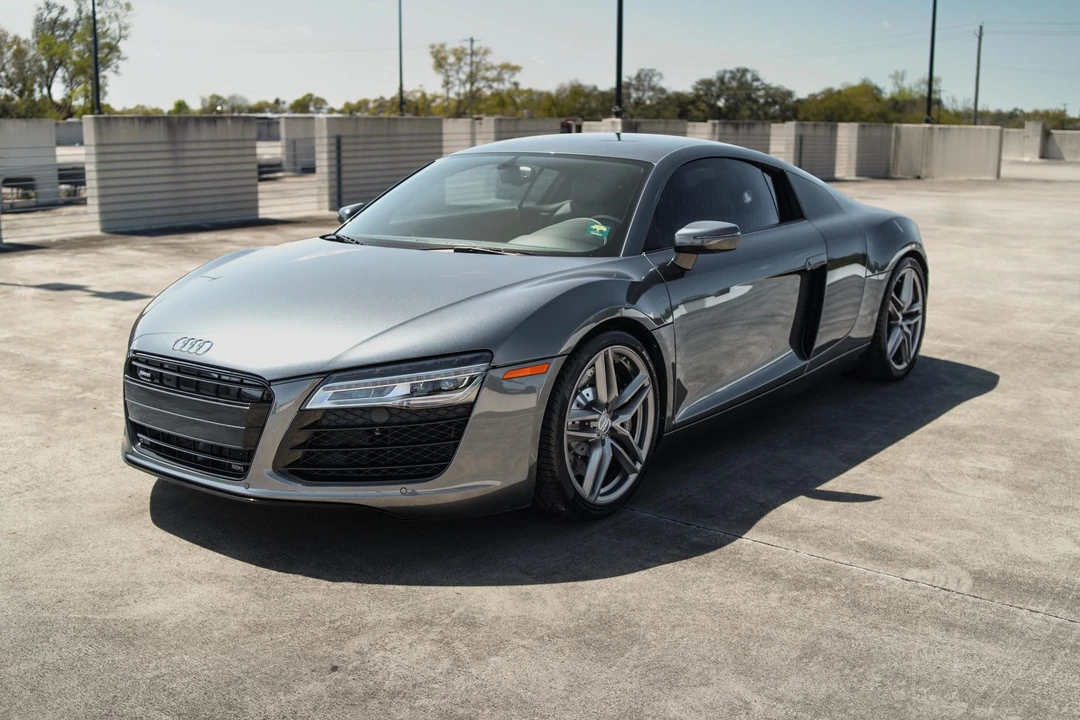2015 Audi 42 R8 - Image 3 of 31
