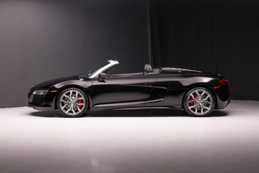 2015 Audi 42 R8 - Image 3 of 31